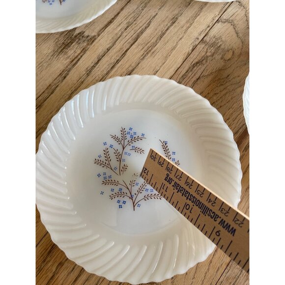 VTG Termocrisa Milk Glass Dessert Plates  Blue Floral  Set of 4 - Picture 3 of 9